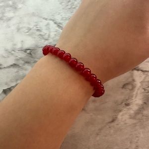 Red Jade 6 mm bead bracelet - stretchy!